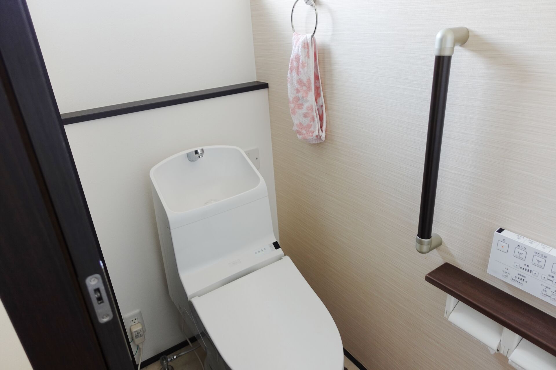 トイレにもバリアフリーを